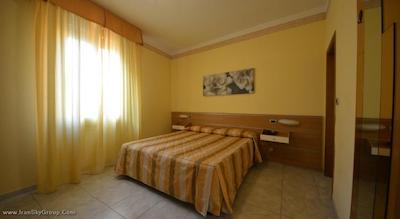 یونیورسیتی