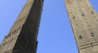 یونیورسیتی