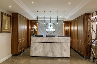 امیرال پالاس هتل