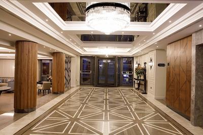 امیرال پالاس هتل