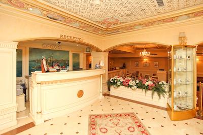 امیرال پالاس هتل