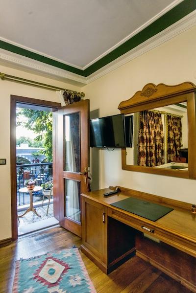 گاردن هاوس استانبول