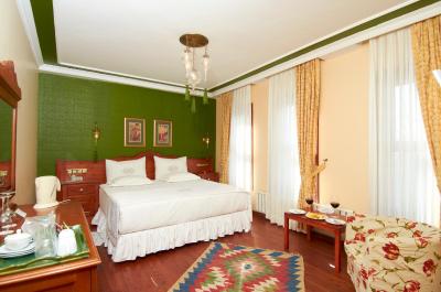 گاردن هاوس استانبول