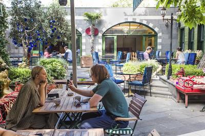 گاردن هاوس استانبول