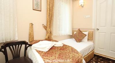 مای هم سلطان احمد هتل