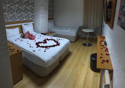 آوجیلار اینچی