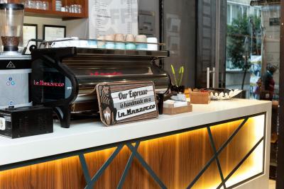 سوئیت نس تکسیم هتل