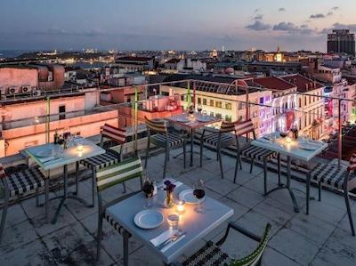 دمیرورن استقلال پالاس