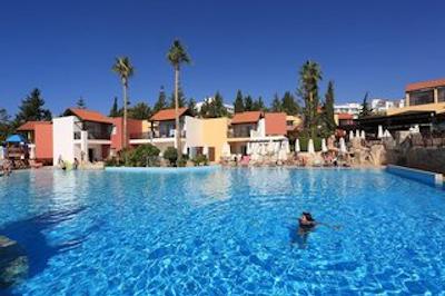 آکوا سل هالیدی ویلیج