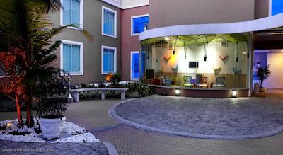 گو این منوس