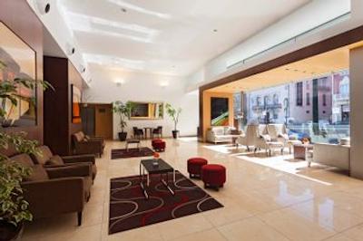 اچ ‌اف فنیکس آربن