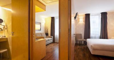 اچ ‌اف فنیکس آربن