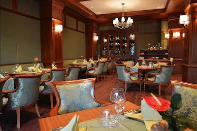 الوا دونا اکلوسیو هتل اند اسپا