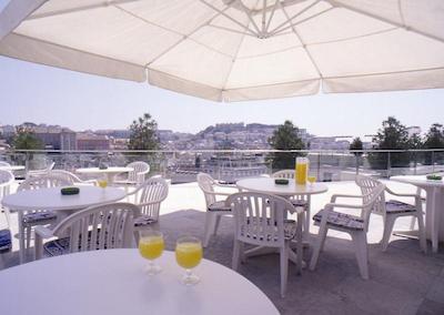 وی ‌آی ‌پی اکزکیوتیو ادن اپارت هتل