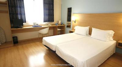 ترولدگ ل`هسپیتلت