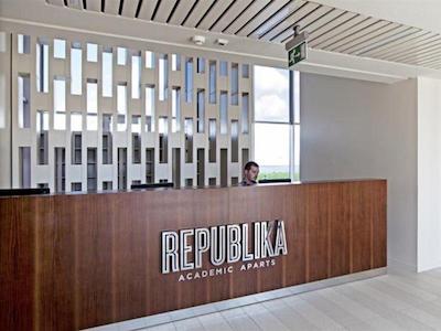 ریپابلیکا آکادمیک آپارت بویوک چکمجه