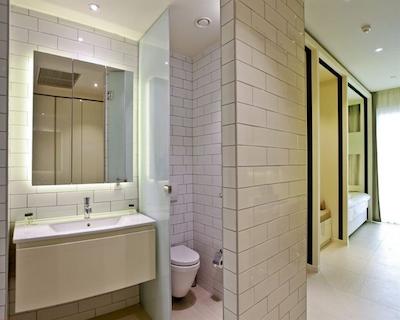 ریپابلیکا آکادمیک آپارت بویوک چکمجه