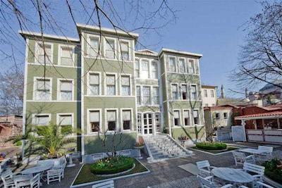 یسیل او گرین هاوس