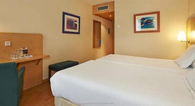 نه پورت بارسلونا