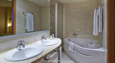 نه پورت بارسلونا