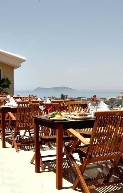 الیت هتل دراگوس