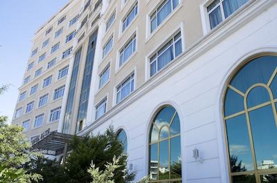 الیت هتل دراگوس