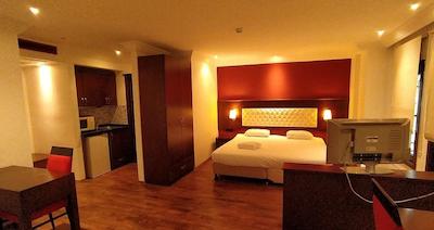 مانگانا کناک هتل