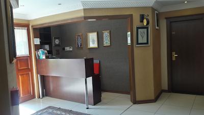 مانگانا کناک هتل