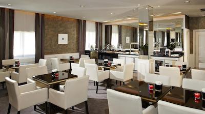 گران ملیا فنیکس