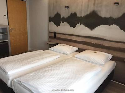 بوتيک 009 کلن سيتي