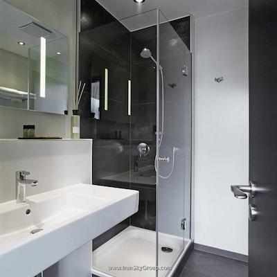 بوتيک 009 کلن سيتي