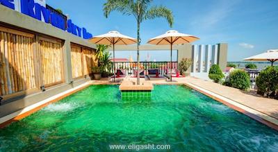 کوئین هتل اند سپا