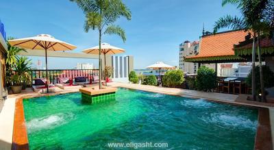 کوئین هتل اند سپا