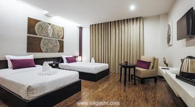 کوئین هتل اند سپا