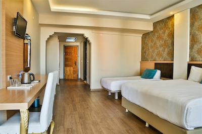 استارت هتل آنتالیا