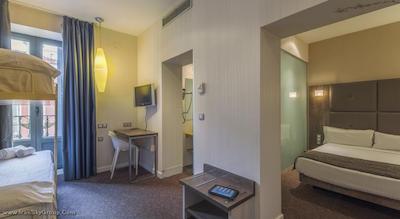 پتیت پالاس پسادا دل پین