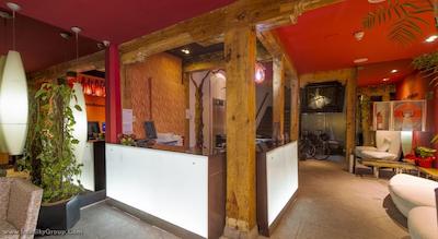 پتیت پالاس پسادا دل پین