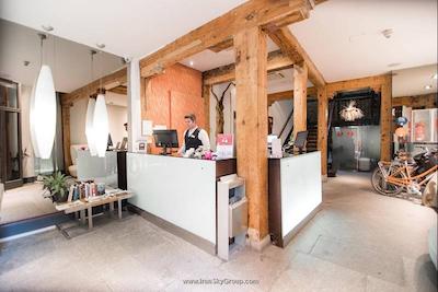 پتیت پالاس پسادا دل پین