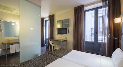 پتیت پالاس پسادا دل پین