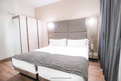 پتیت پالاس پسادا دل پین