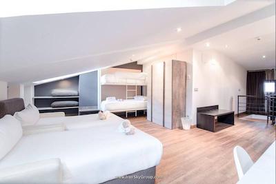 پتیت پالاس پسادا دل پین