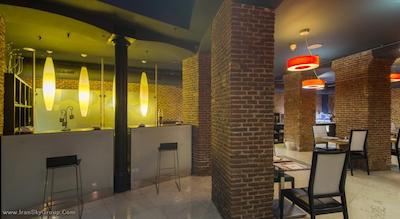 پتیت پالاس پسادا دل پین