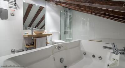 پتیت پالاس پلازا دل کارمن