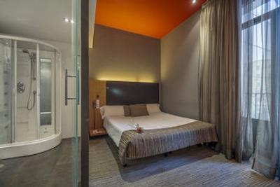 پتیت پالاس پلازا دل کارمن