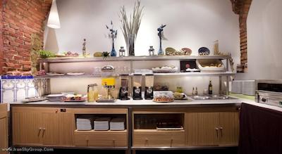 پتیت پالاس پلازا دل کارمن