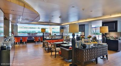 سیری ساتورن اکزکیوتیو سرویسد رزیدنس