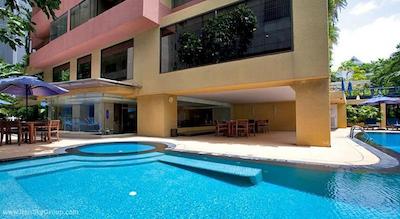 سیری ساتورن اکزکیوتیو سرویسد رزیدنس