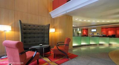 سیری ساتورن اکزکیوتیو سرویسد رزیدنس