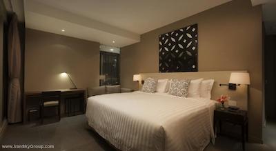 کلپسونس د ریور رزیدنسز بانکوک