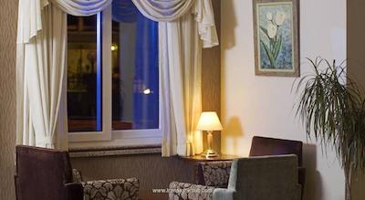 ریویرا هتل اند اسپا